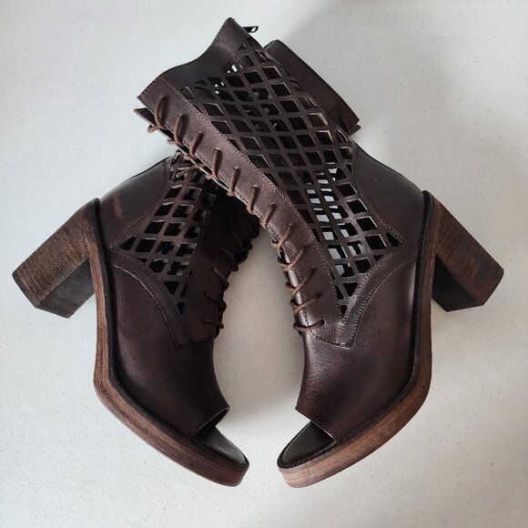 Vintage Foundry Boots "NEW" - Picture 8 of 16